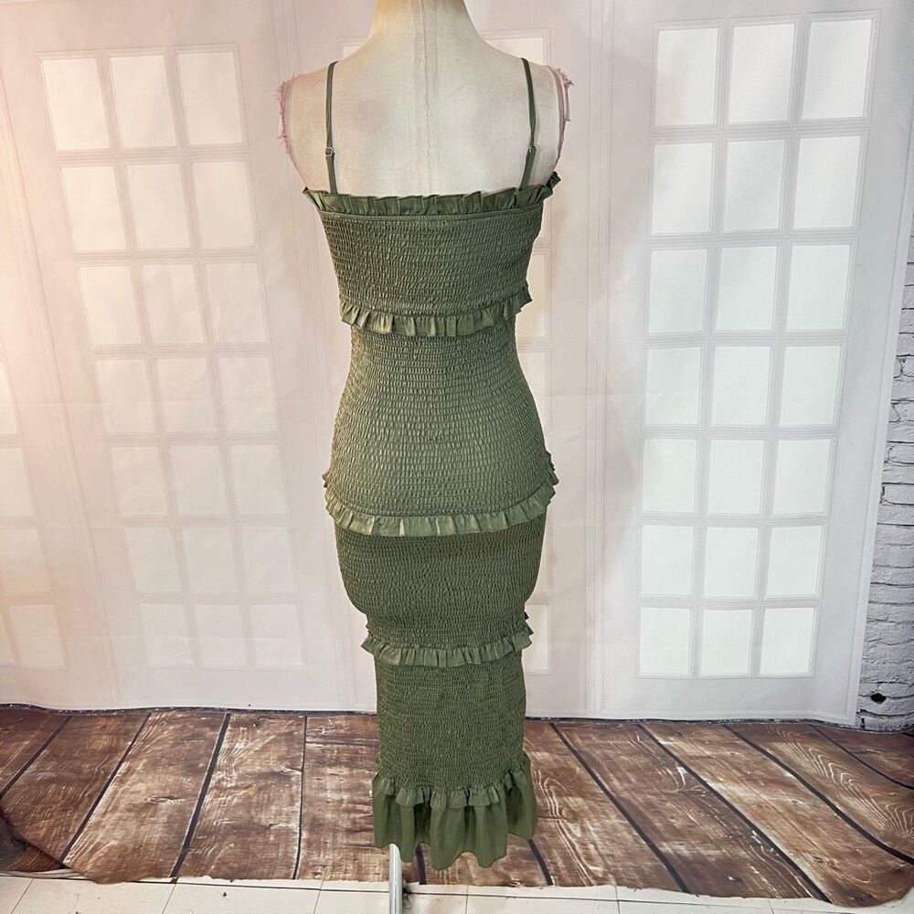 Mable Green Ruffle Smocked Spaghetti Strap Long Tiered Midi Dress Size Small - Picture 5 of 11